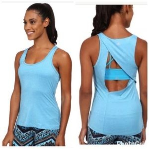 ALO Yoga Tops - Alō Yoga Turquoise Asymmetrical Tank Top S EUC